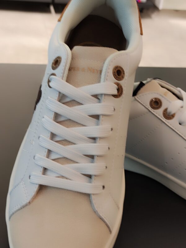 SNEAKER MANHATTAN