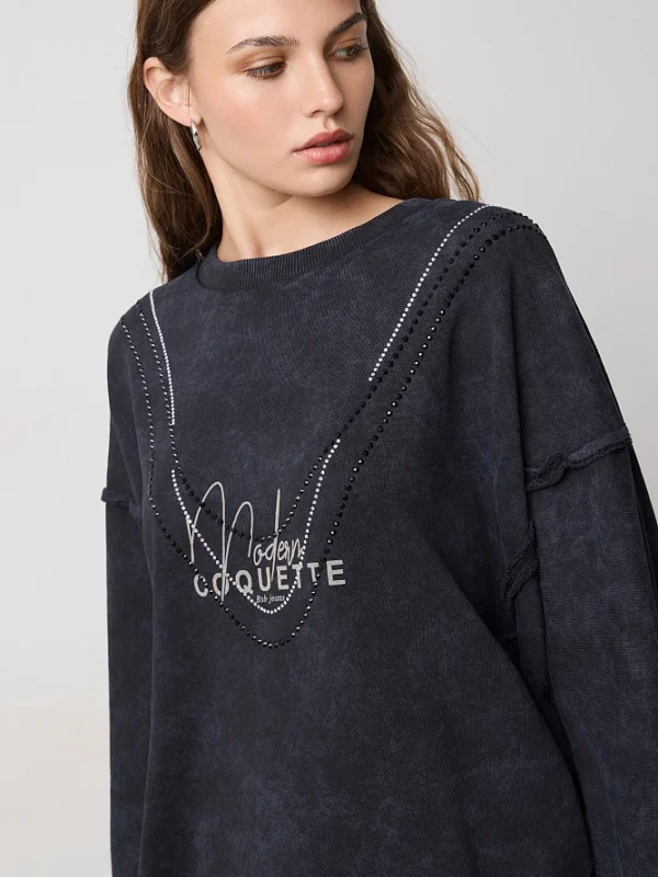 Sudadera con diseño estampado