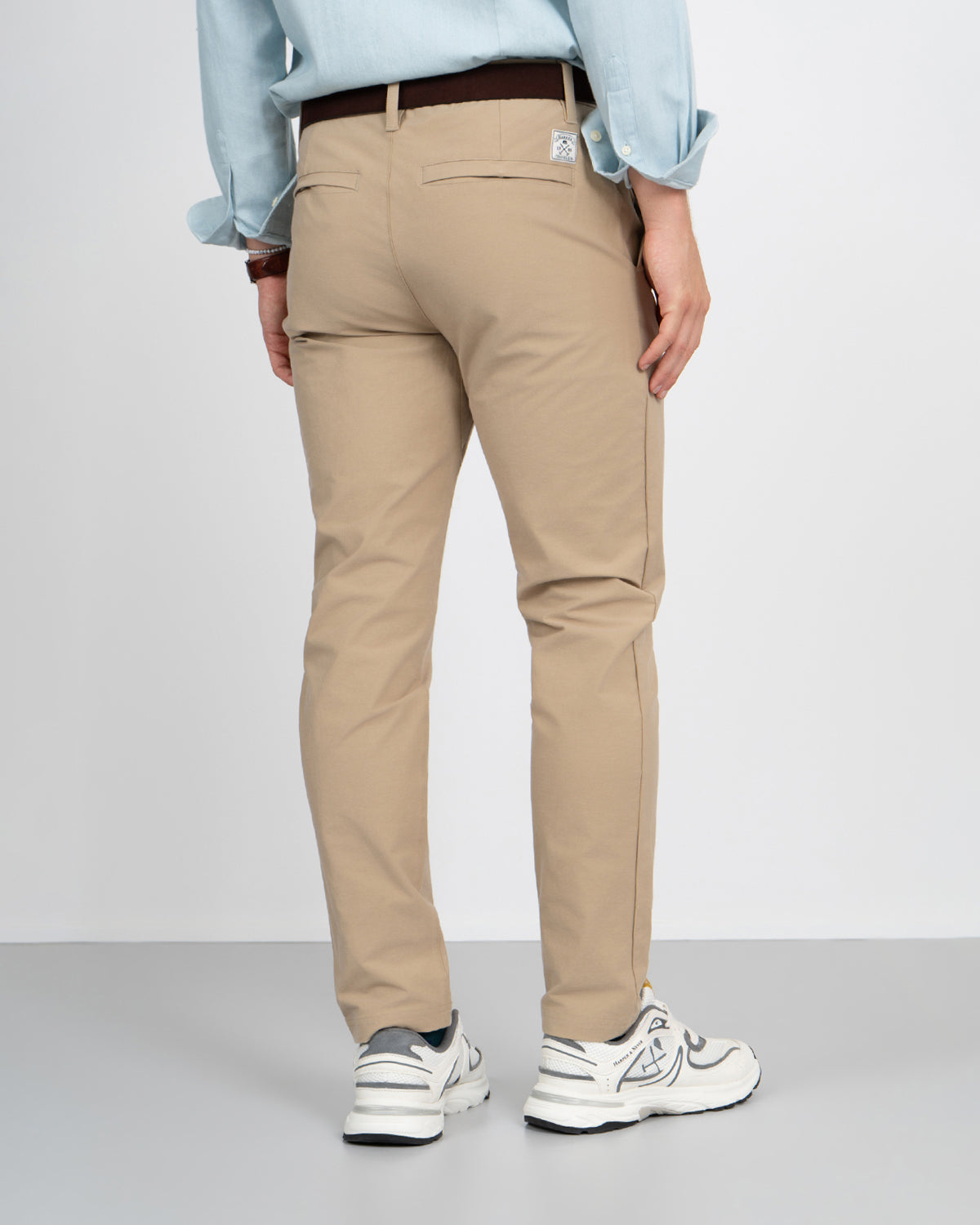 PANTALON TRAVELER CHINO - Imagen 2